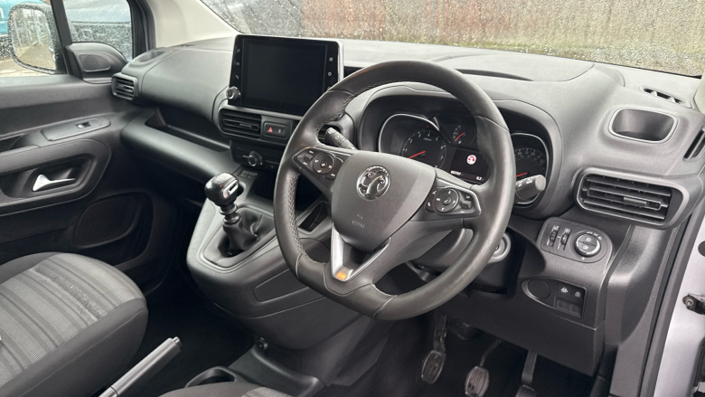 Vauxhall Combo Life 1.5 Turbo D SE 5dr Diesel Estate